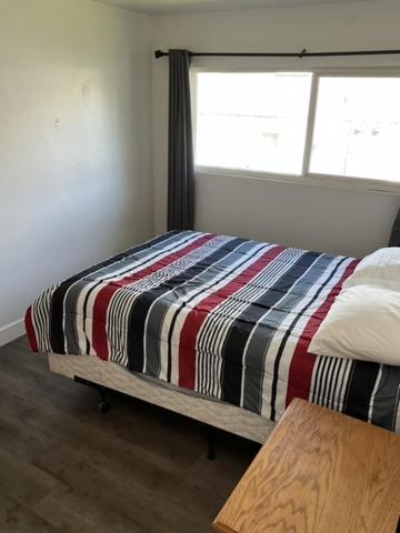 דירות אנקורג' 410 E 45Th Ave Unit 4 מראה חיצוני תמונה